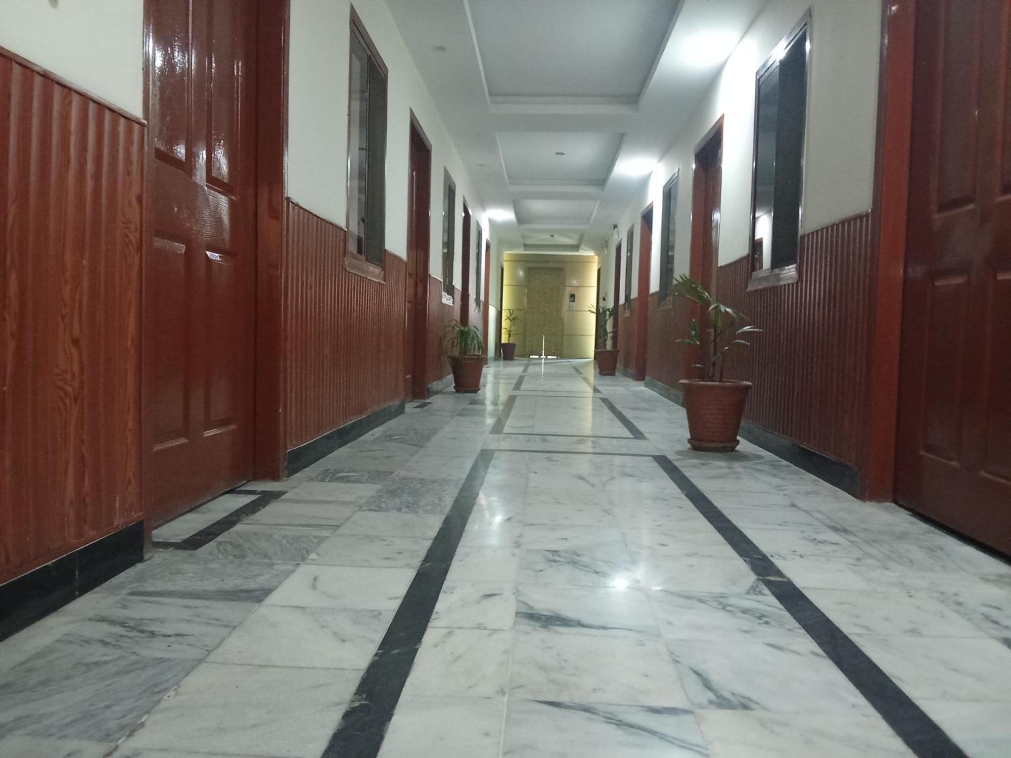 Hotel Khursheed Palace راوالبيندي المظهر الخارجي الصورة